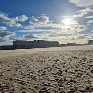 https://sea-shelter.ostend-hotel.net
